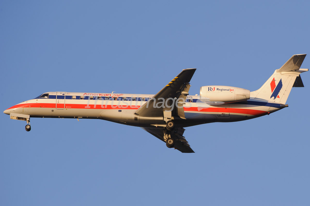 Embraer EMB-135LR (ERJ-135LR) N721HS (cn 145283)